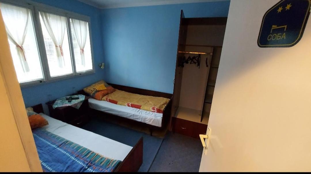 Domacinstvo Jolovic Hotel Kraljevo Ngoại thất bức ảnh