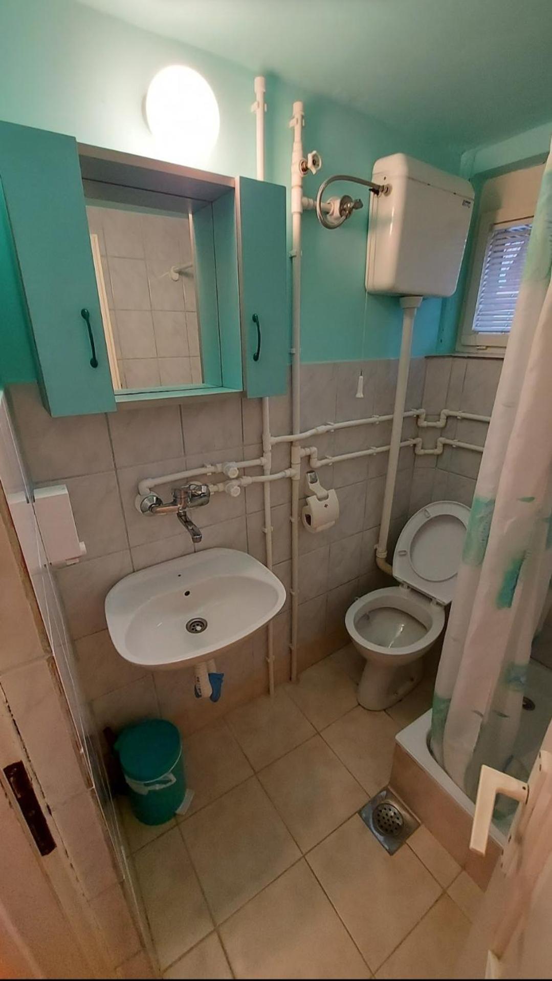 Domacinstvo Jolovic Hotel Kraljevo Ngoại thất bức ảnh